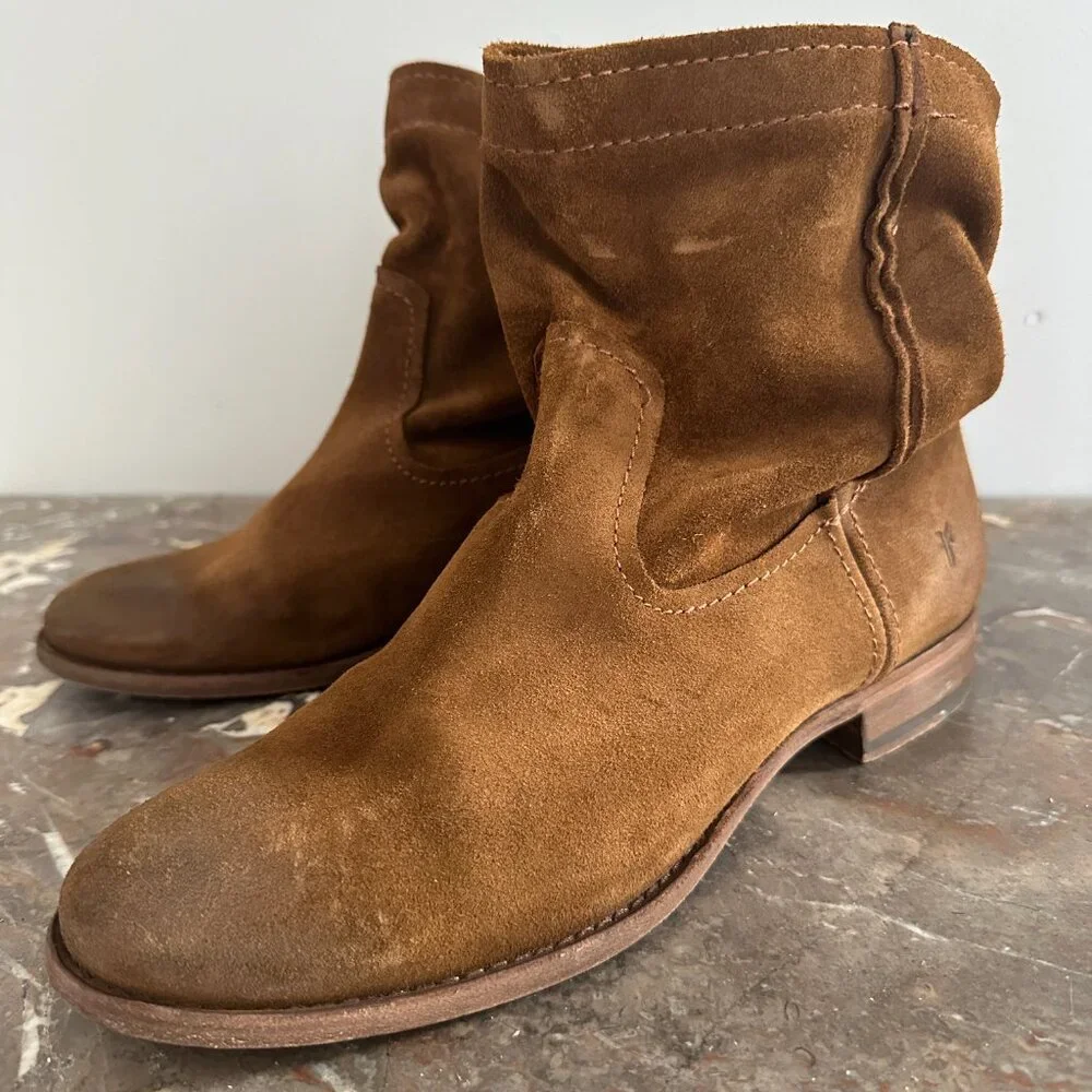 FRYE Cara Suede Short Boots - Distressed in brown Size 8.5 Barely Worn - Picture 10 of 14